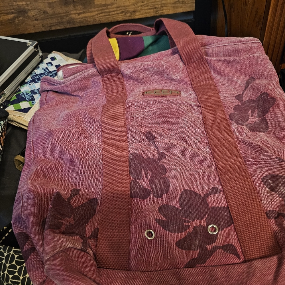 Keen Red Floral Tote Bag